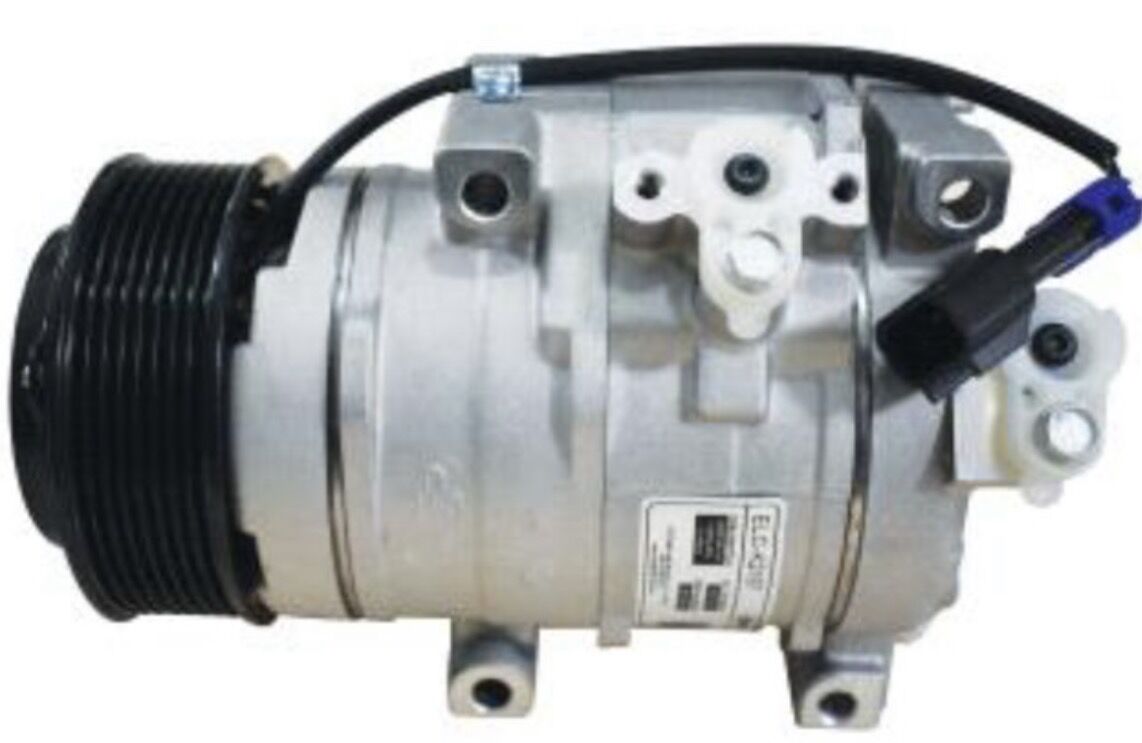 KOMP - JOHN DEERE 120mm 8PK 12V